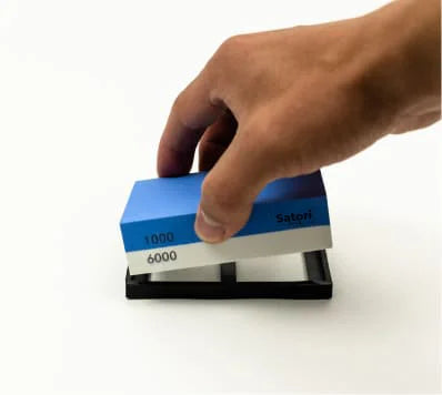 Satori Pietra per Affilare Doppia Grana 1000/6000 con Base in Bambù